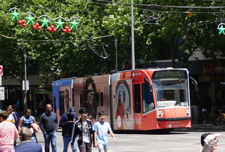 Yarra Trams Combino 3533 Sunglass Hut